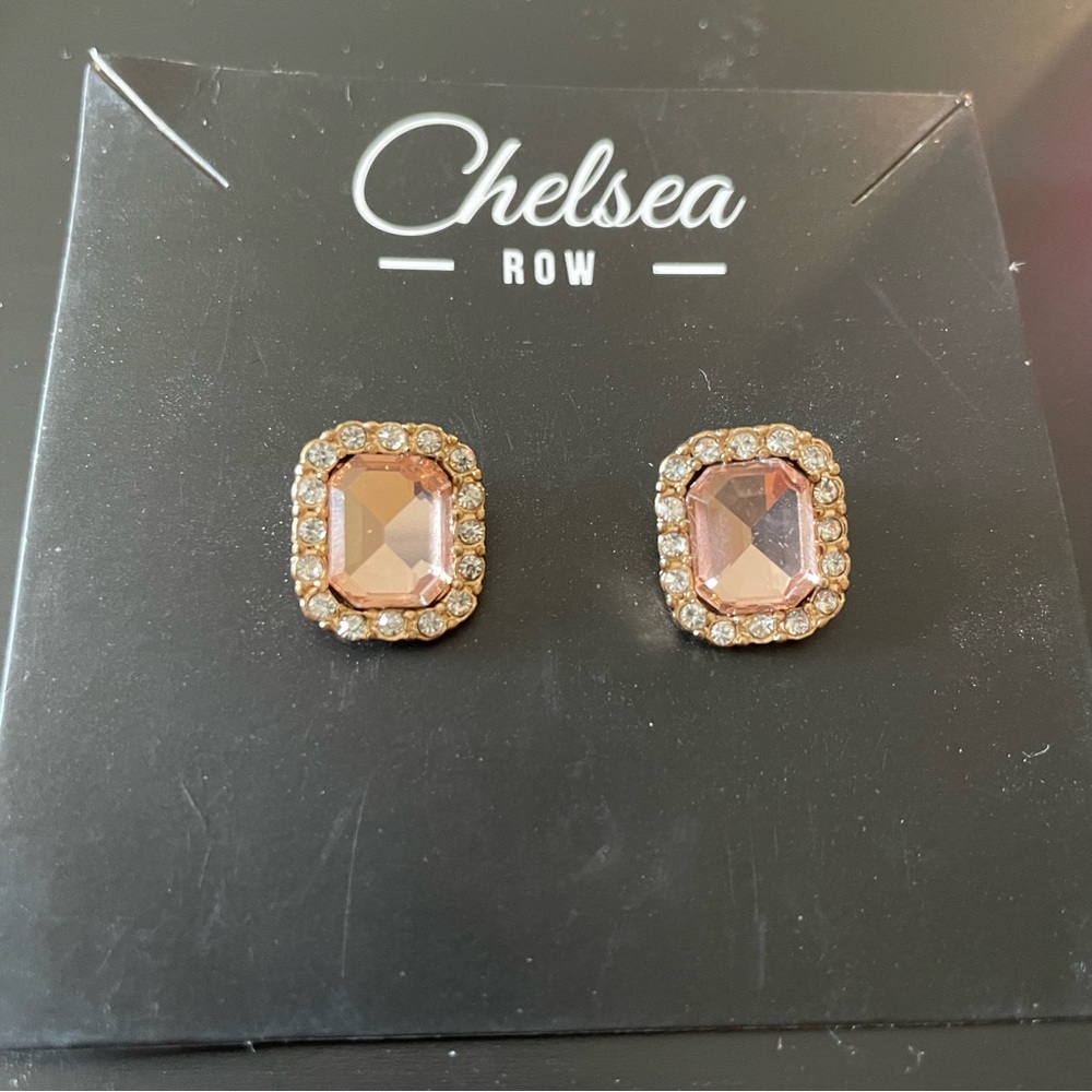 Chelsea Row Earrings Gold/Rose Gold with pink stones
